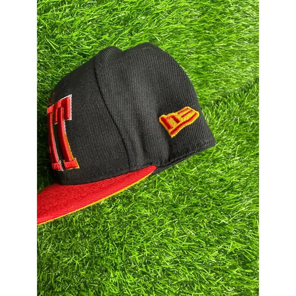 Miami Heat New Era 9FIFTY Snapback Hat Cap NBA Basketball HWC Black Red OSFA